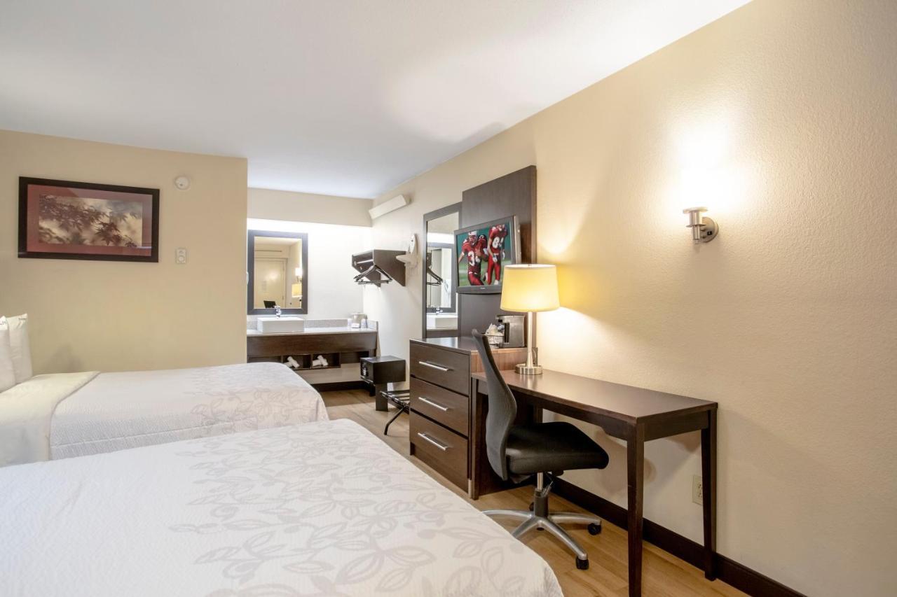 Red Roof Inn Plus+ Baltimore - Washington Dc/Bwi South Hanover Bagian luar foto