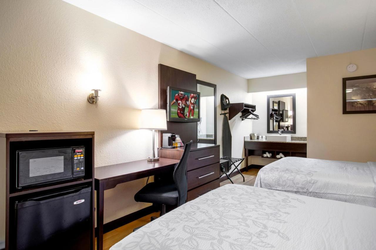 Red Roof Inn Plus+ Baltimore - Washington Dc/Bwi South Hanover Bagian luar foto