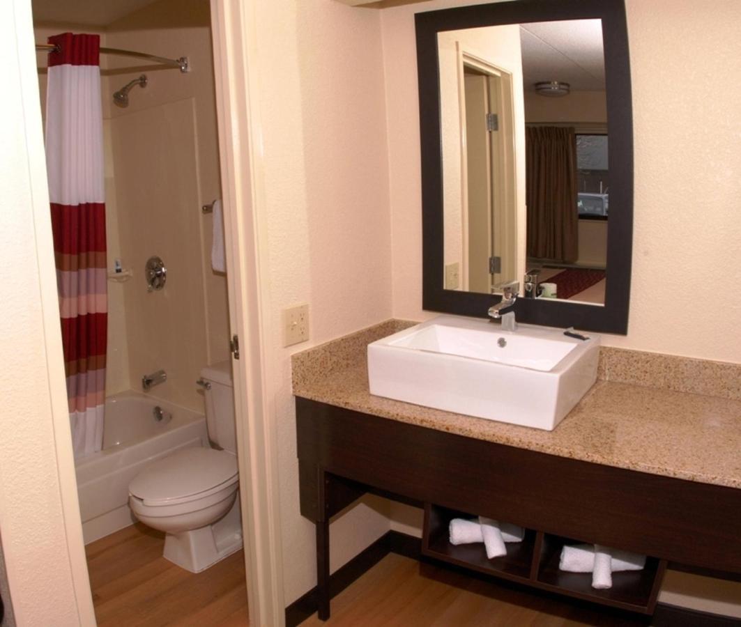 Red Roof Inn Plus+ Baltimore - Washington Dc/Bwi South Hanover Bagian luar foto