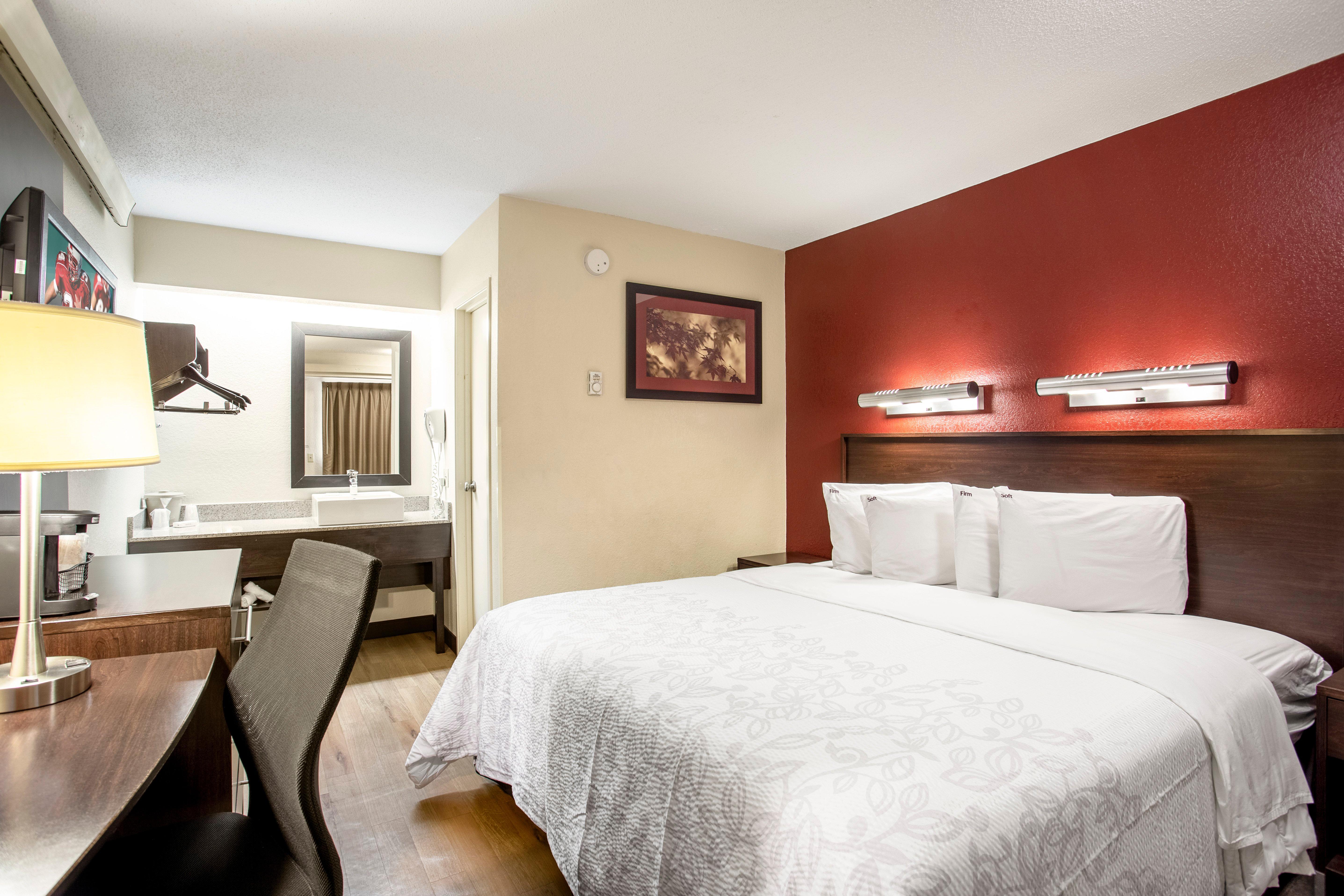 Red Roof Inn Plus+ Baltimore - Washington Dc/Bwi South Hanover Bagian luar foto